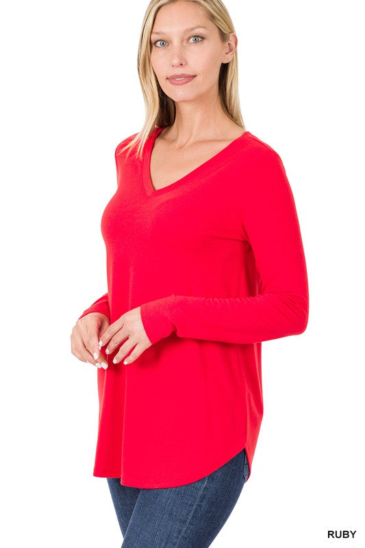 LONG SLEEVE V-NECK ROUND HEM TOP